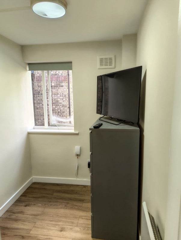 Flat Stocksfield Road in Greater London
