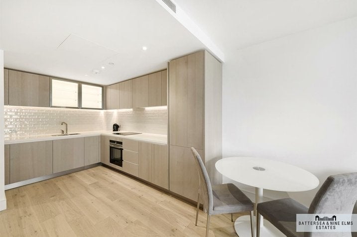 Flat Palmer Road in Greater London