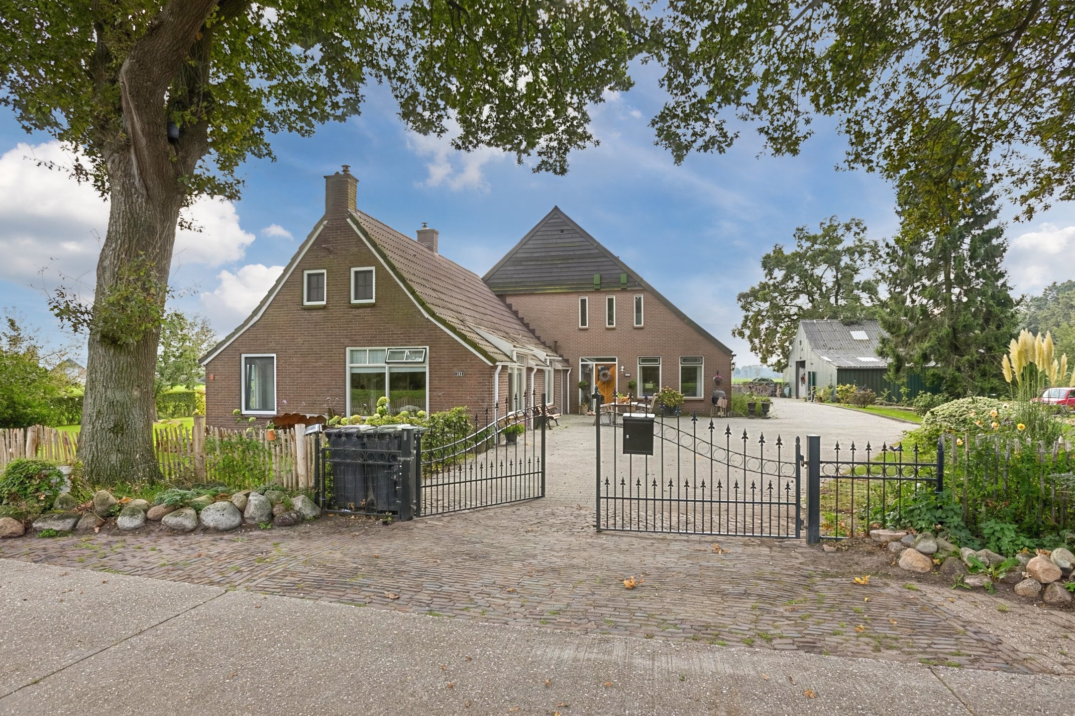 Huis Verl Hoogeveense Vaart 165 in Geesbrug