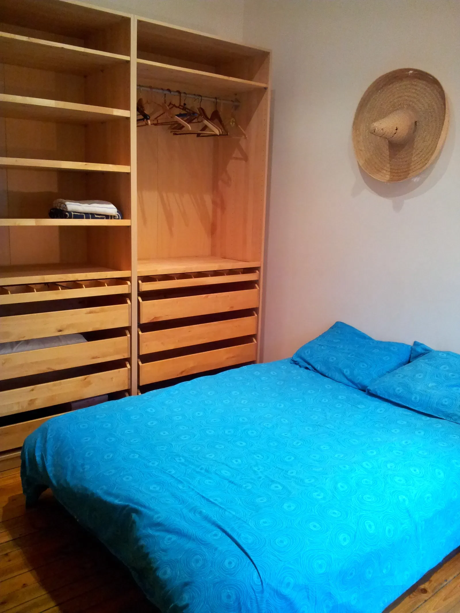 Chambre Rue Robert Caumont à Bordeaux