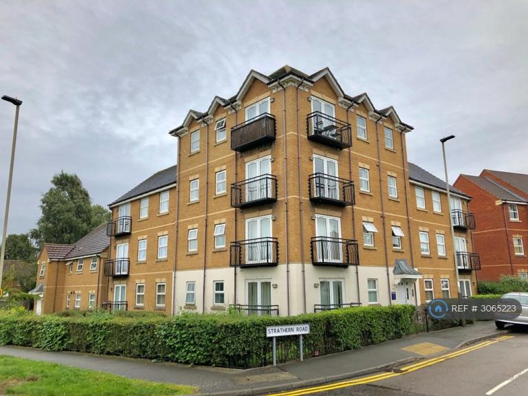 Flat Strathern Road in Leicester