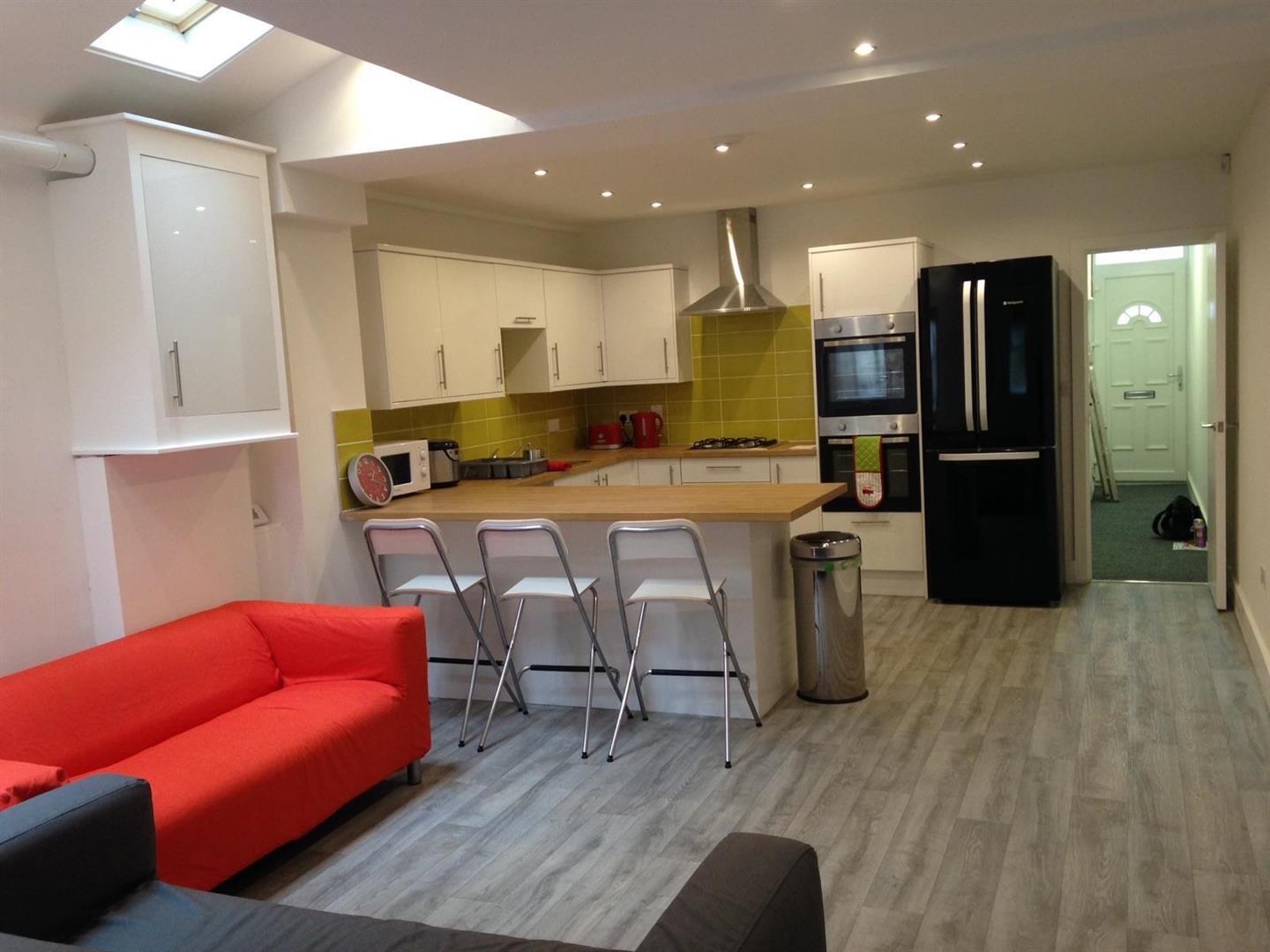 Flat Tiverton Road in Birmingham