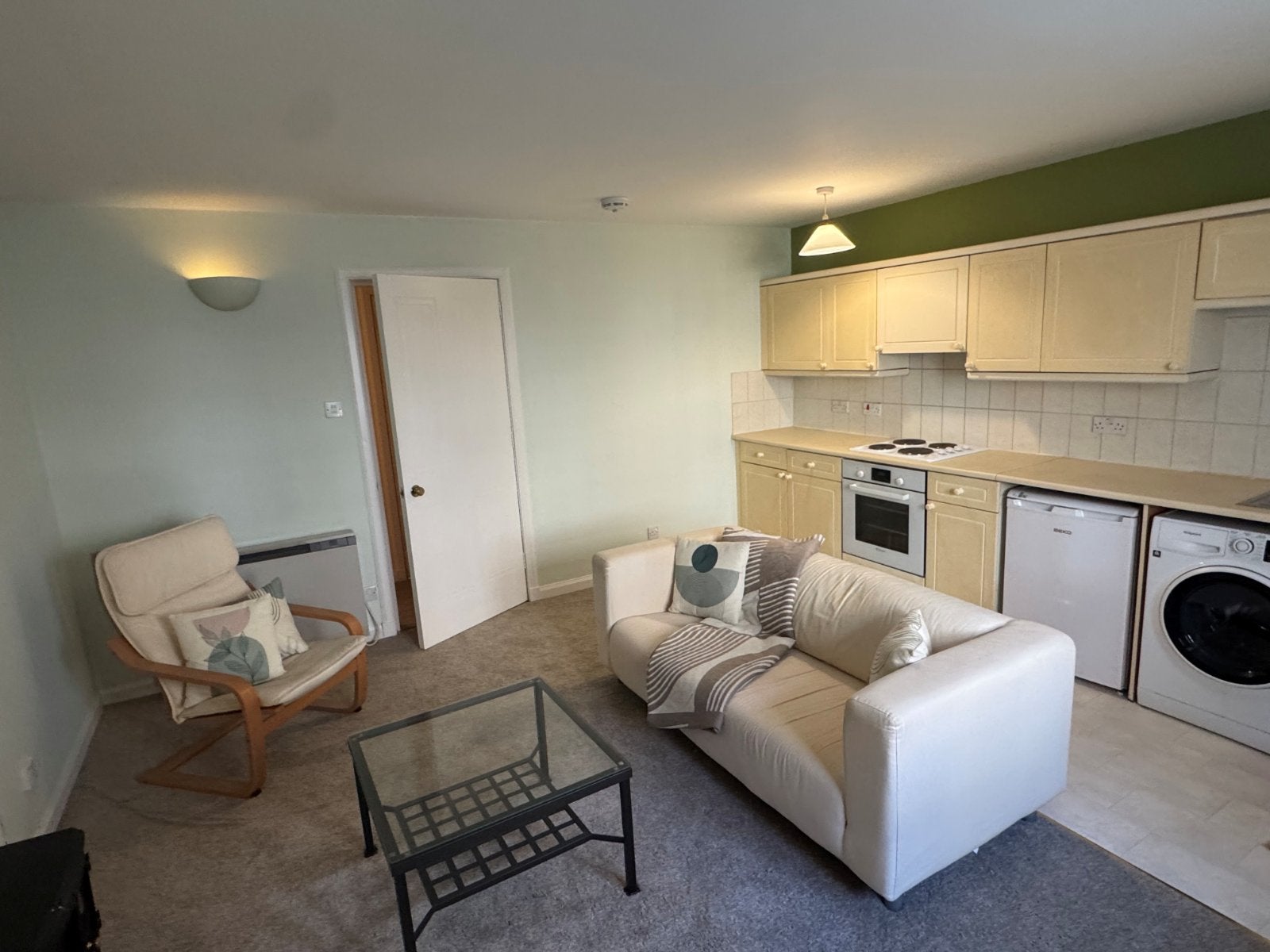 Flat St Stephen Street in City of Edinburgh