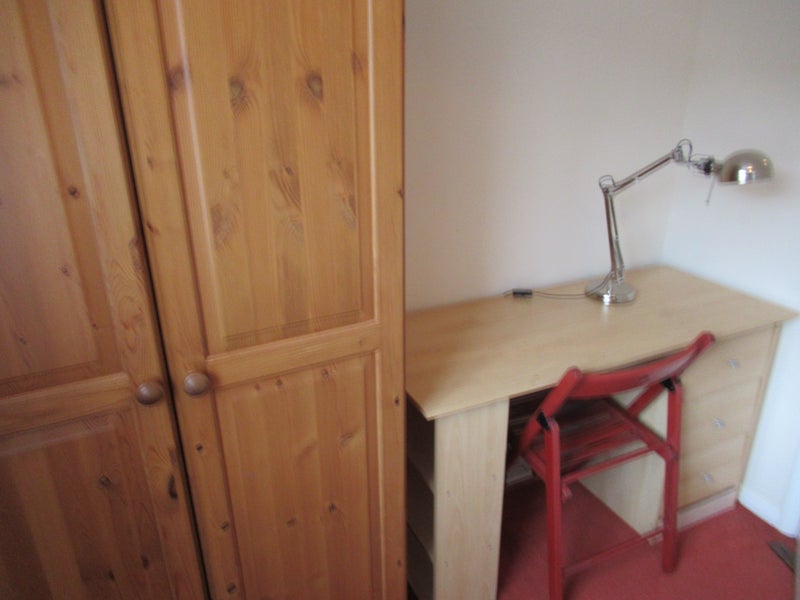 Room McDonald Road in City of Edinburgh
