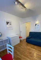 Flat Rue Jean-Jacques Rousseau in Paris