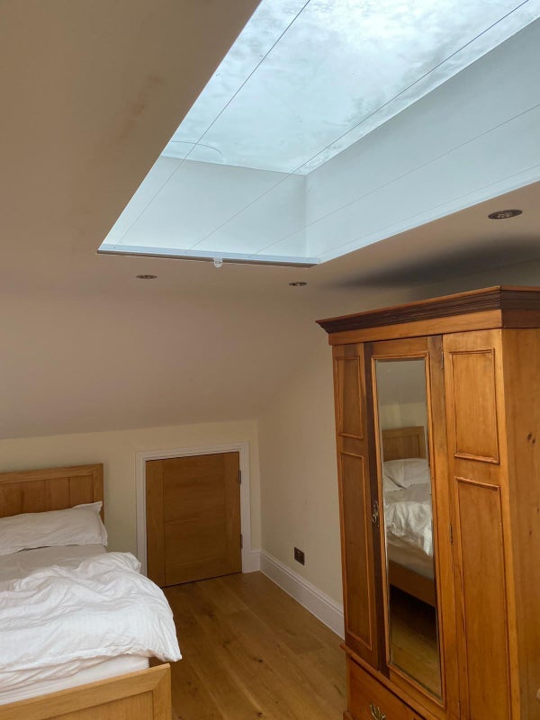 Room Derbyshire Street in Greater London
