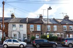 Flat Arthur Road in Windsor