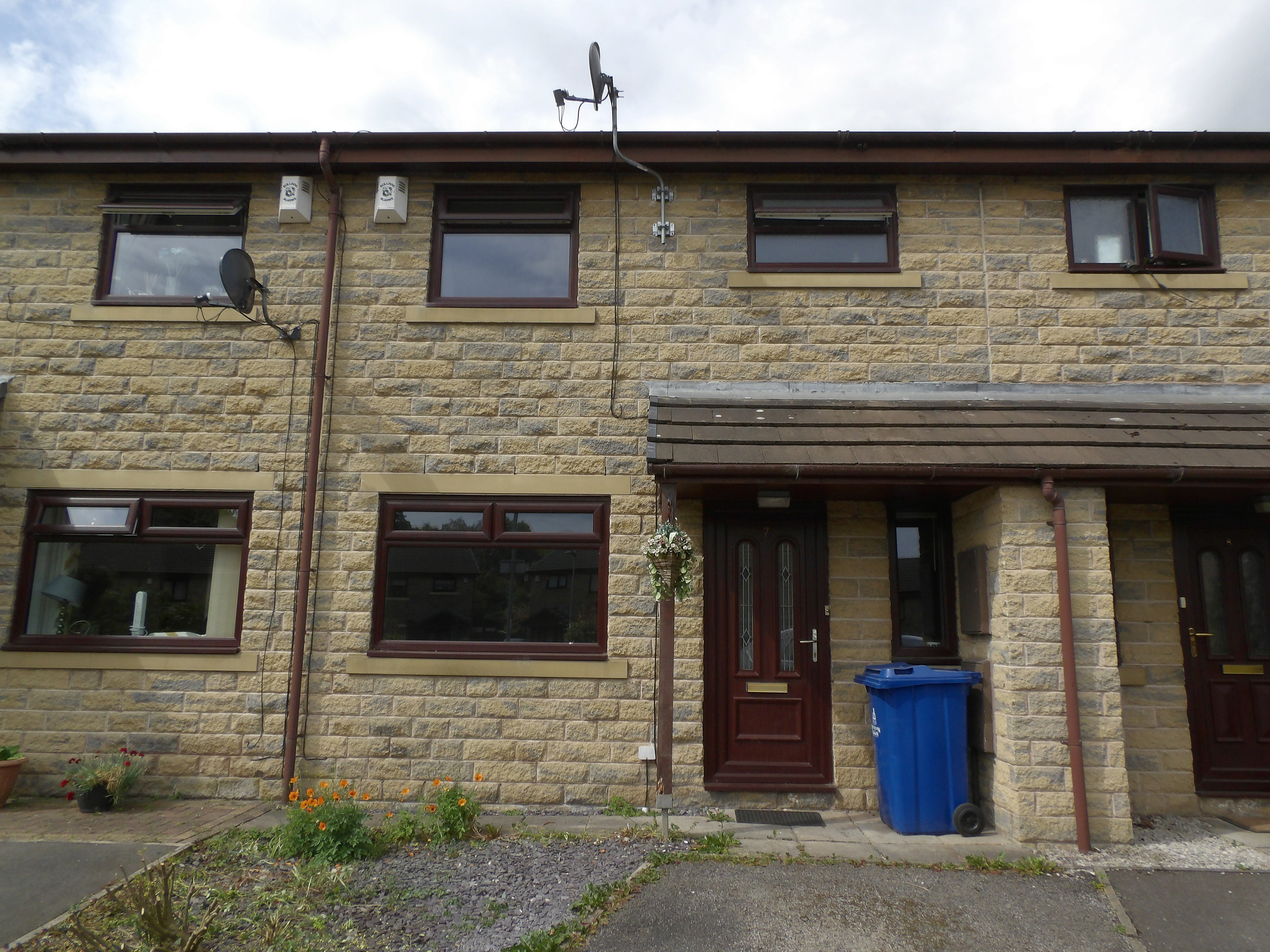 House Green Park Close in Blackburn