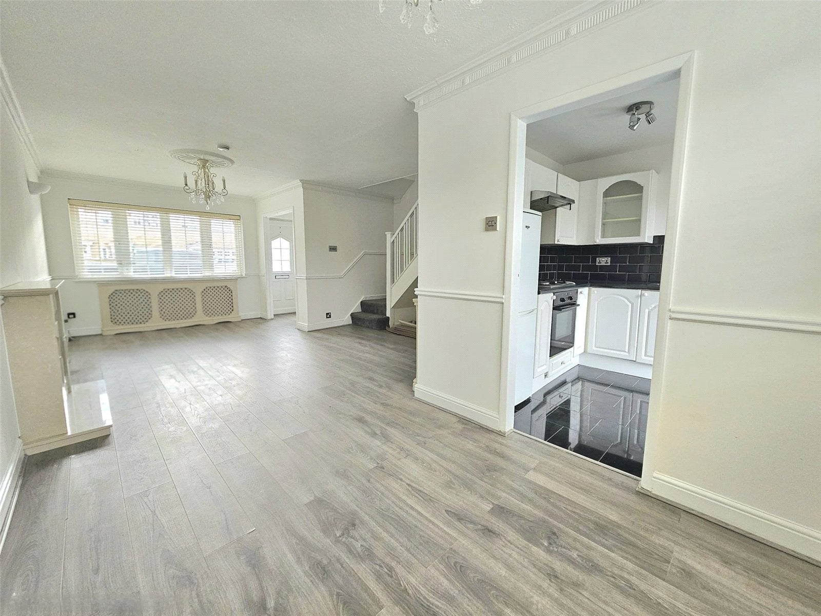 House Amberley Way in Greater London