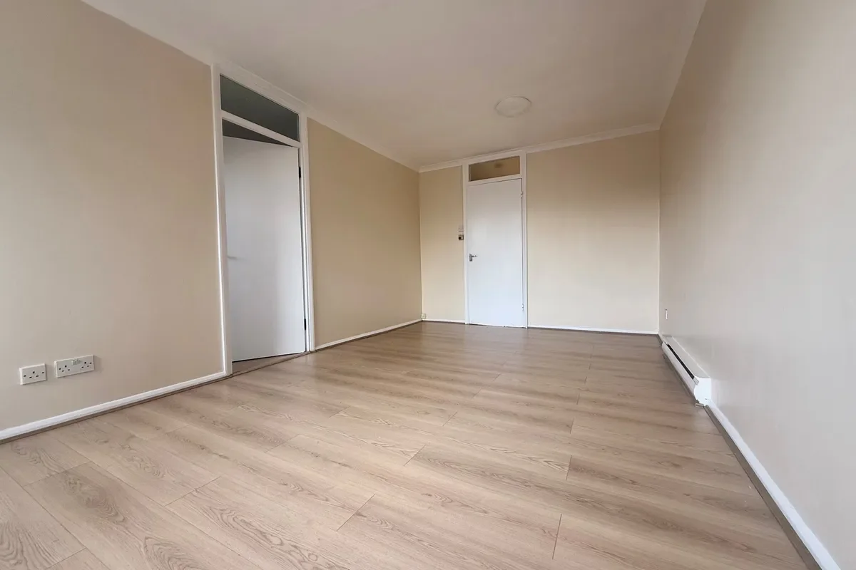 Flat Chapel End in Hoddesdon