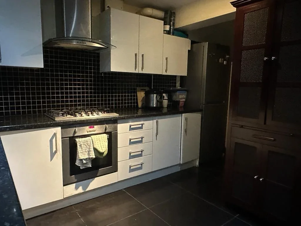 Room Sancroft Road in Greater London