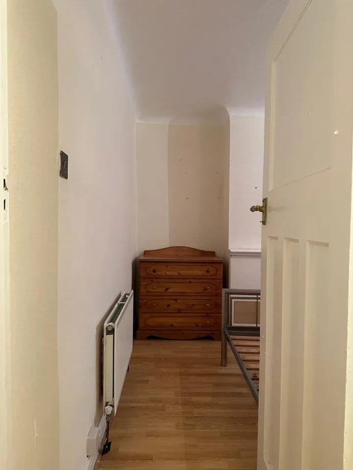 Room Sancroft Road in Greater London