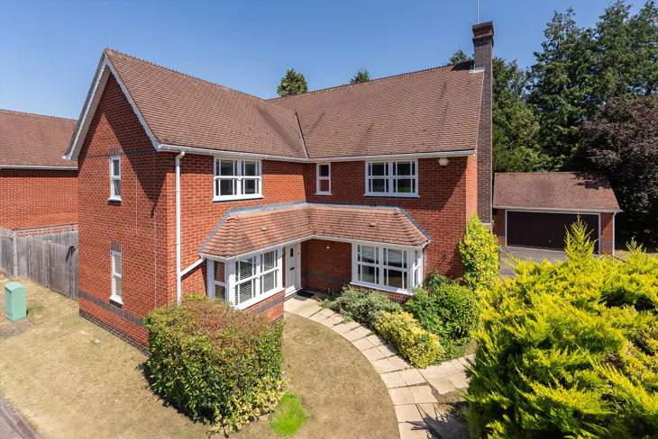 House St. Andrew's Gardens in Elmbridge