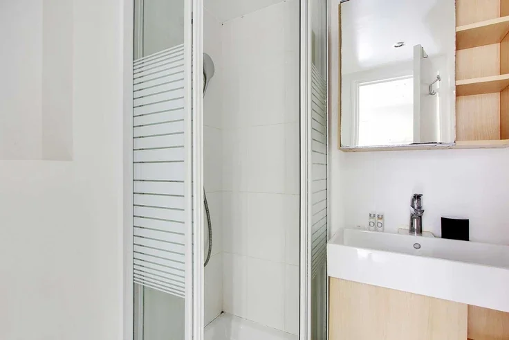 Flat Rue Mouffetard in Paris