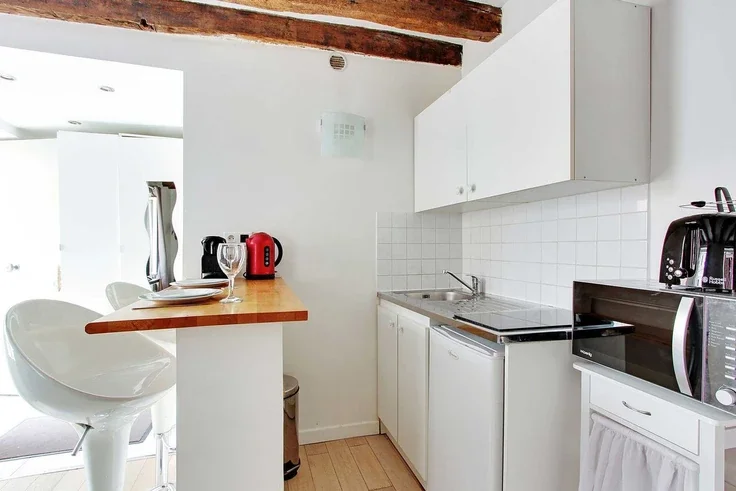 Flat Rue Mouffetard in Paris