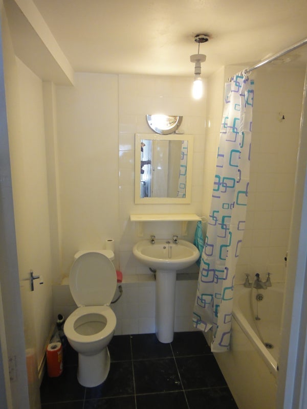 Room Deptford High Street in Greater London