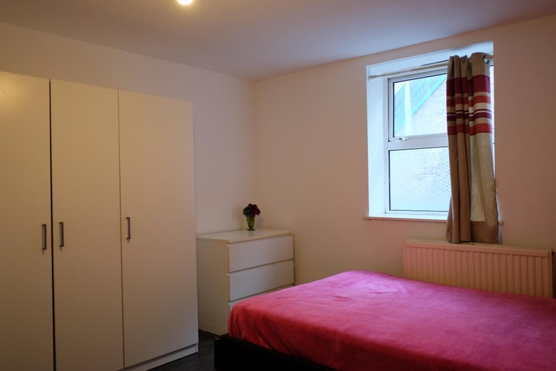 Room Deptford High Street in Greater London