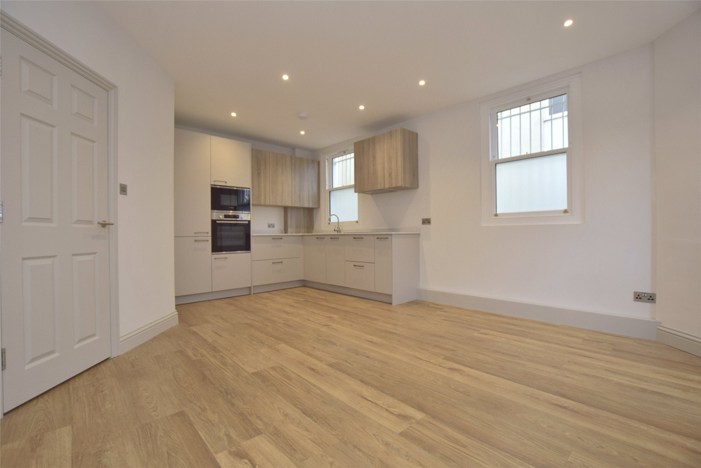 Flat North Place in Cheltenham