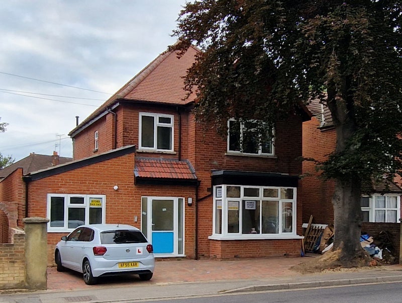 Room A412 in Slough