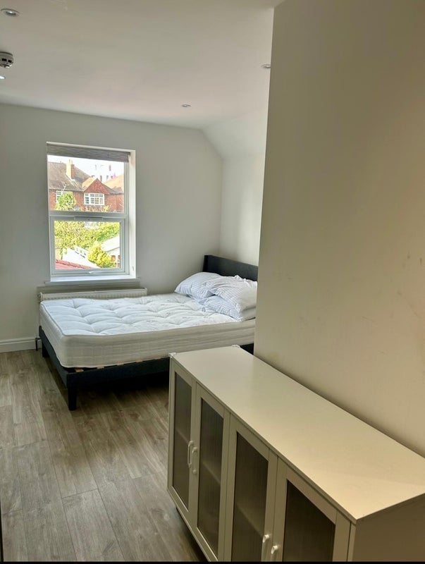 Room A412 in Slough