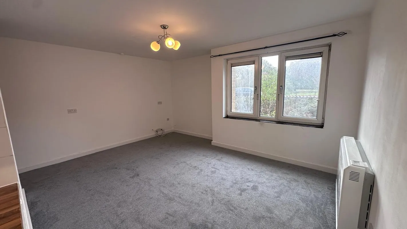 Flat Dagenham Avenue in Greater London