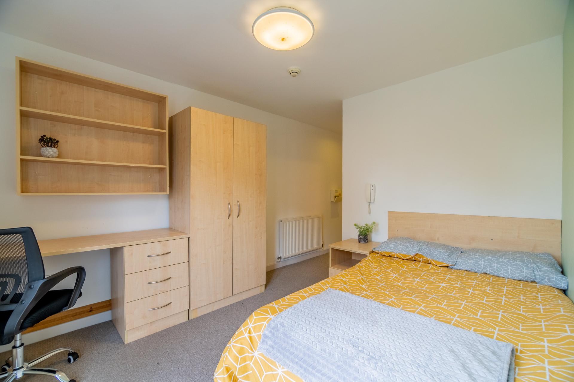 Room Harold Road in Birmingham