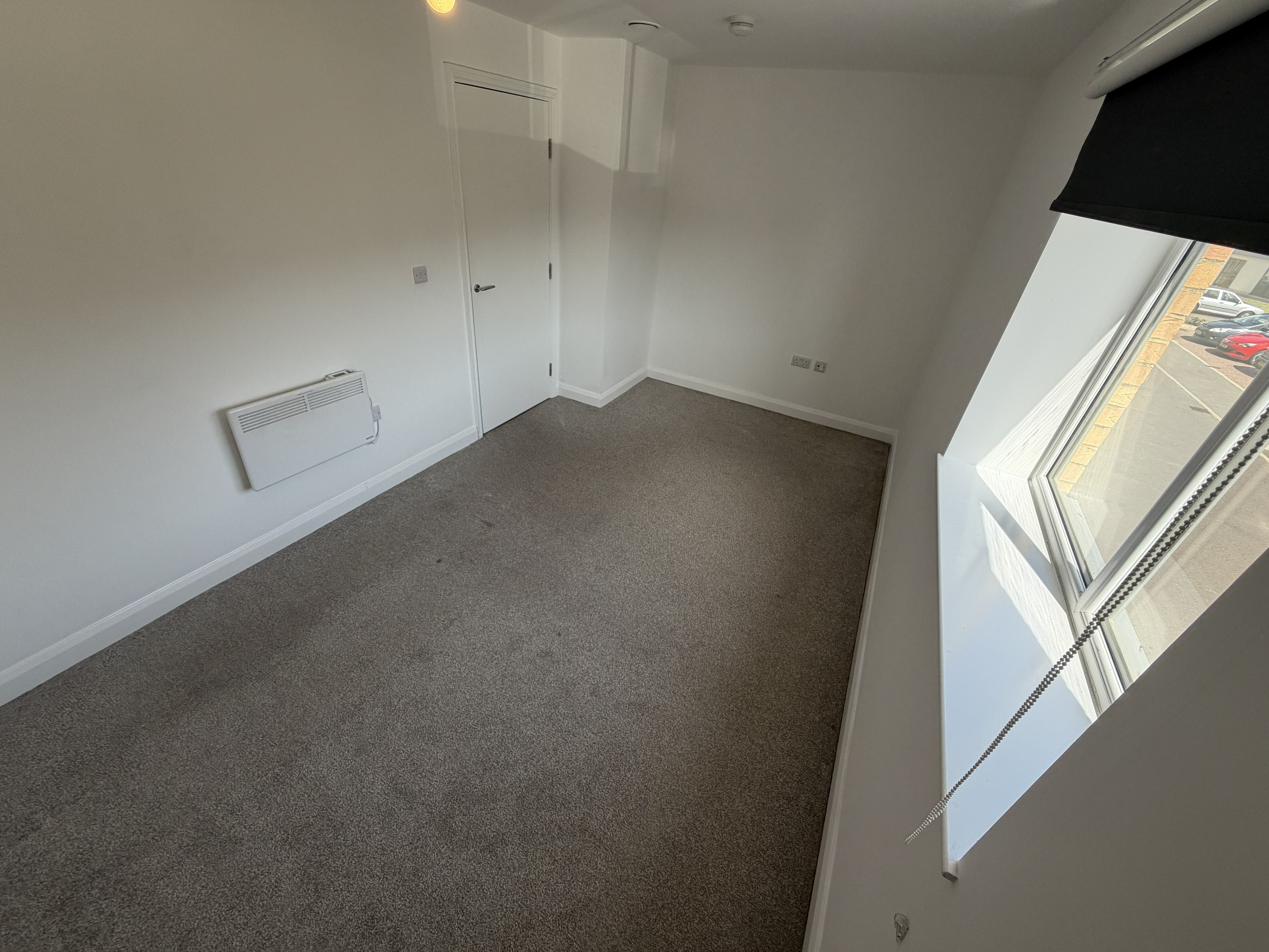 Flat M1 in Slip End
