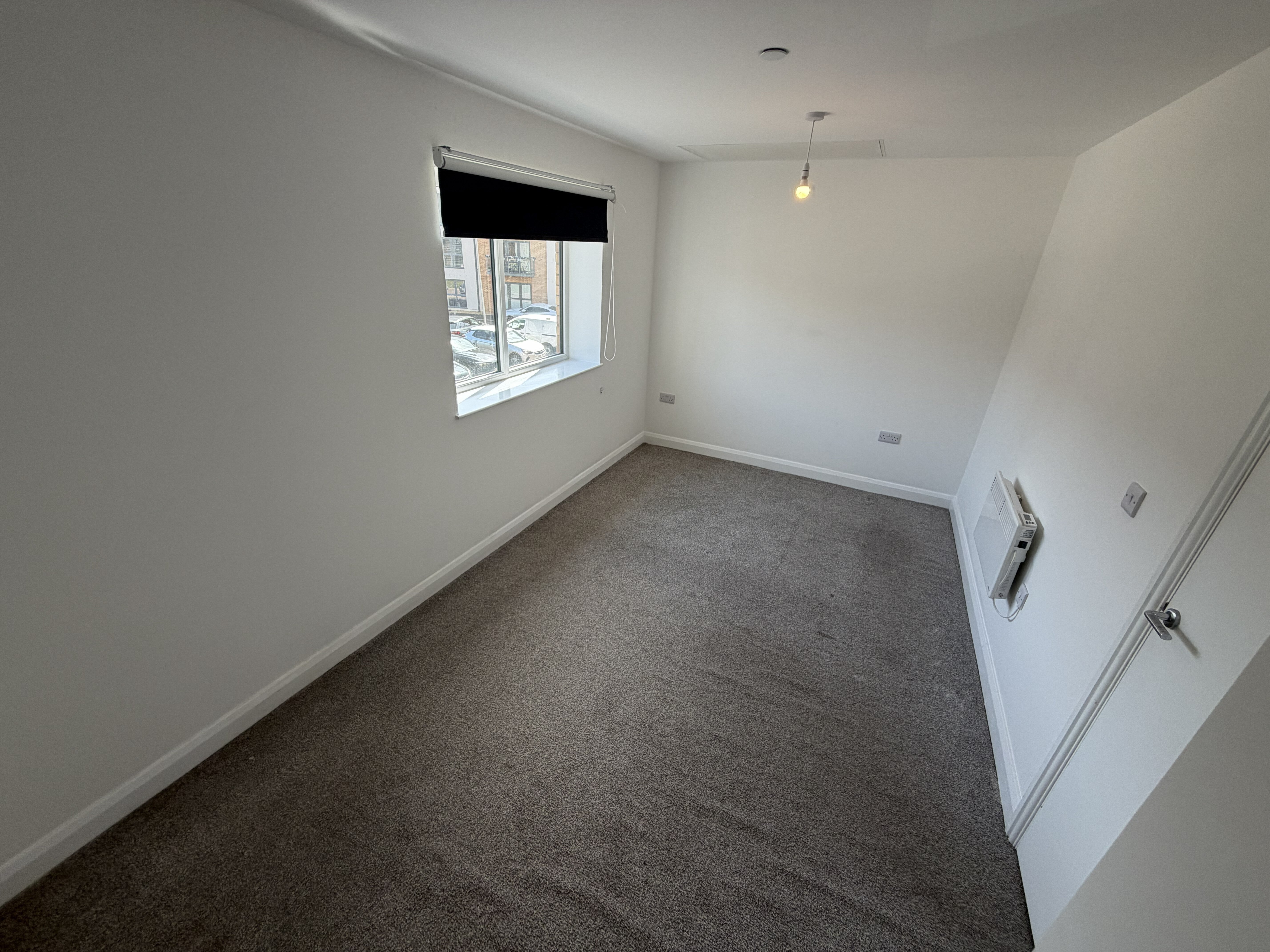 Flat M1 in Slip End