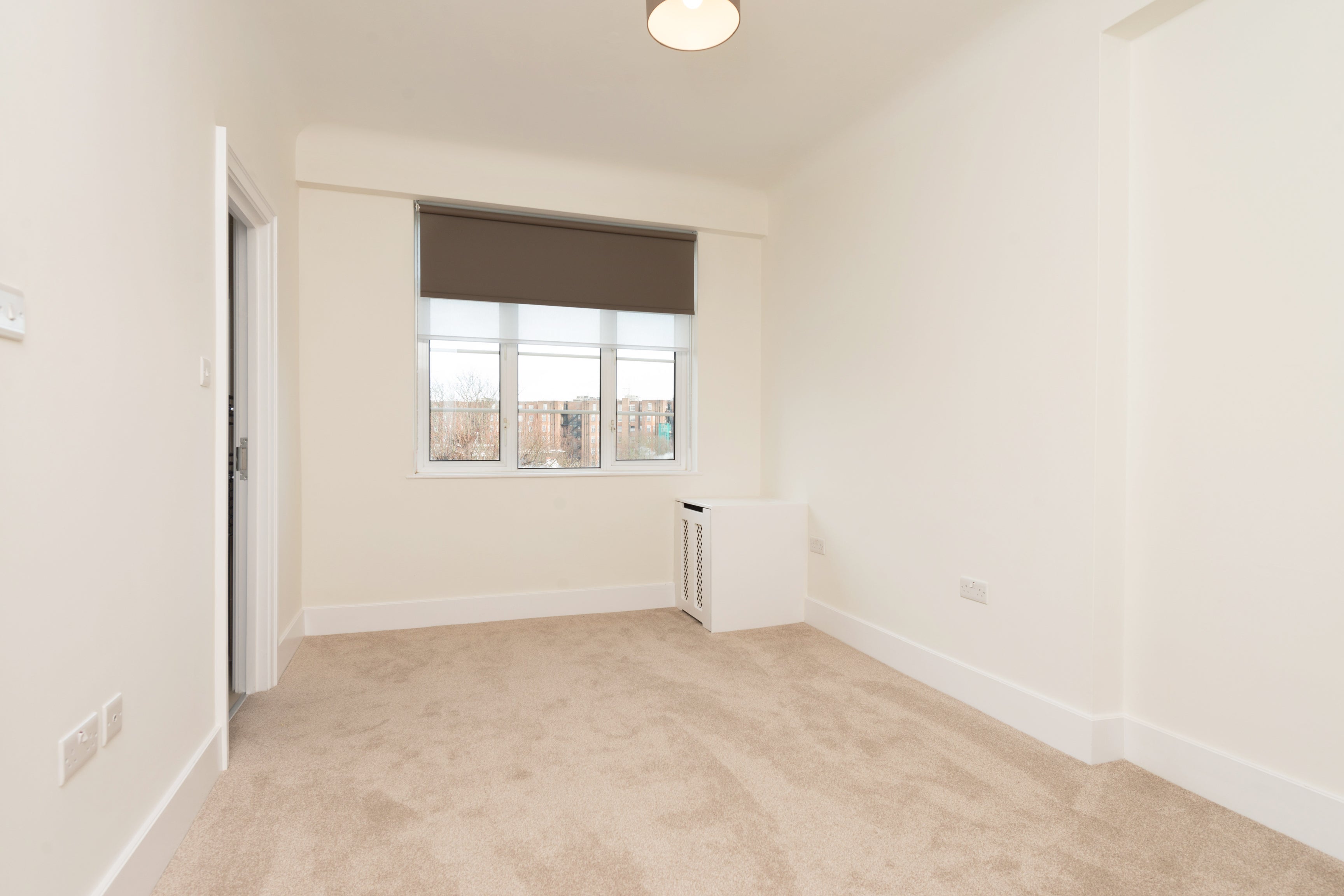 Flat Barbara Brosnan Court in City of Westminster