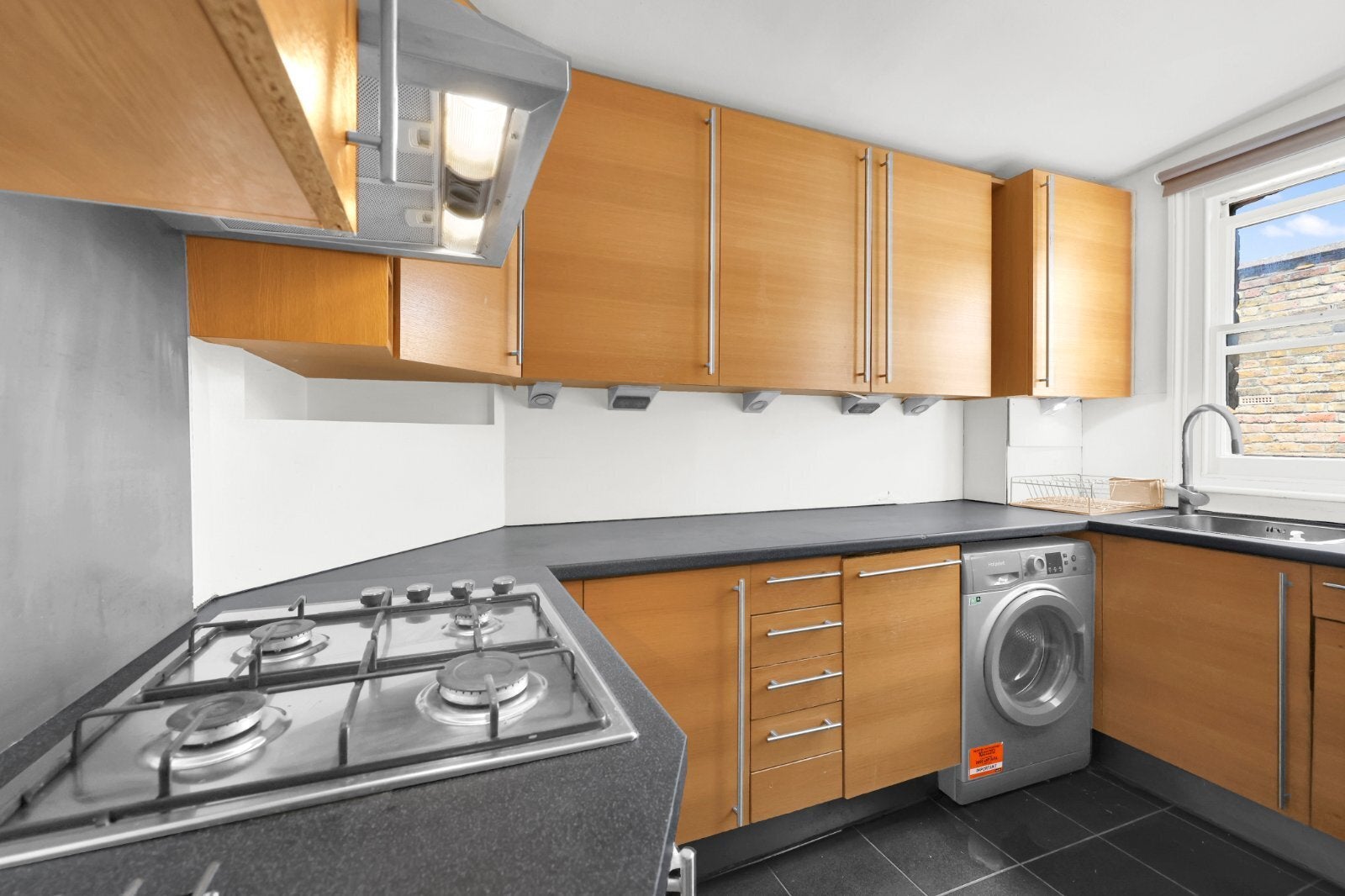 Flat Fortess Road in Greater London