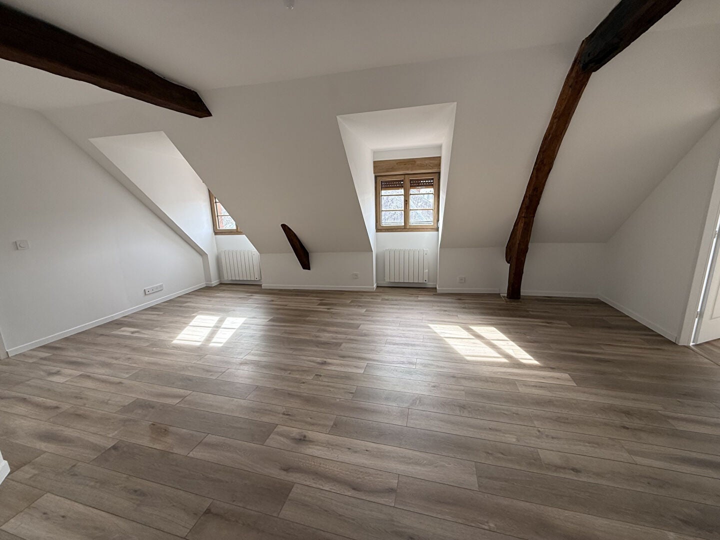 Flat D 15B in Neaufles-Saint-Martin