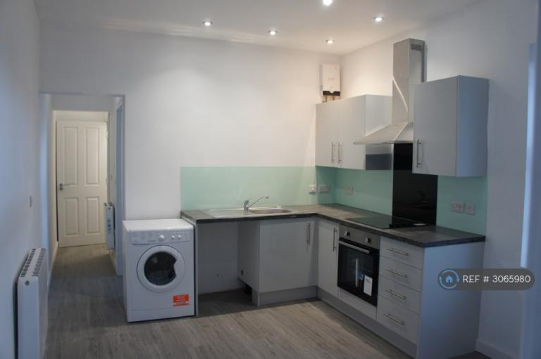 Flat Grosvenor Road in Rugby
