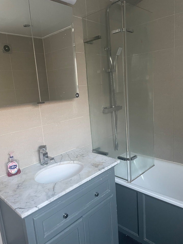 Room Nightingale Road in Greater London