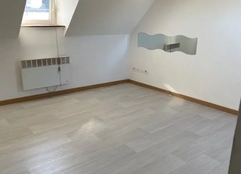 Room Place François Mitterrand in Montivilliers
