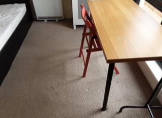Flat Moreton Road in Buckingham
