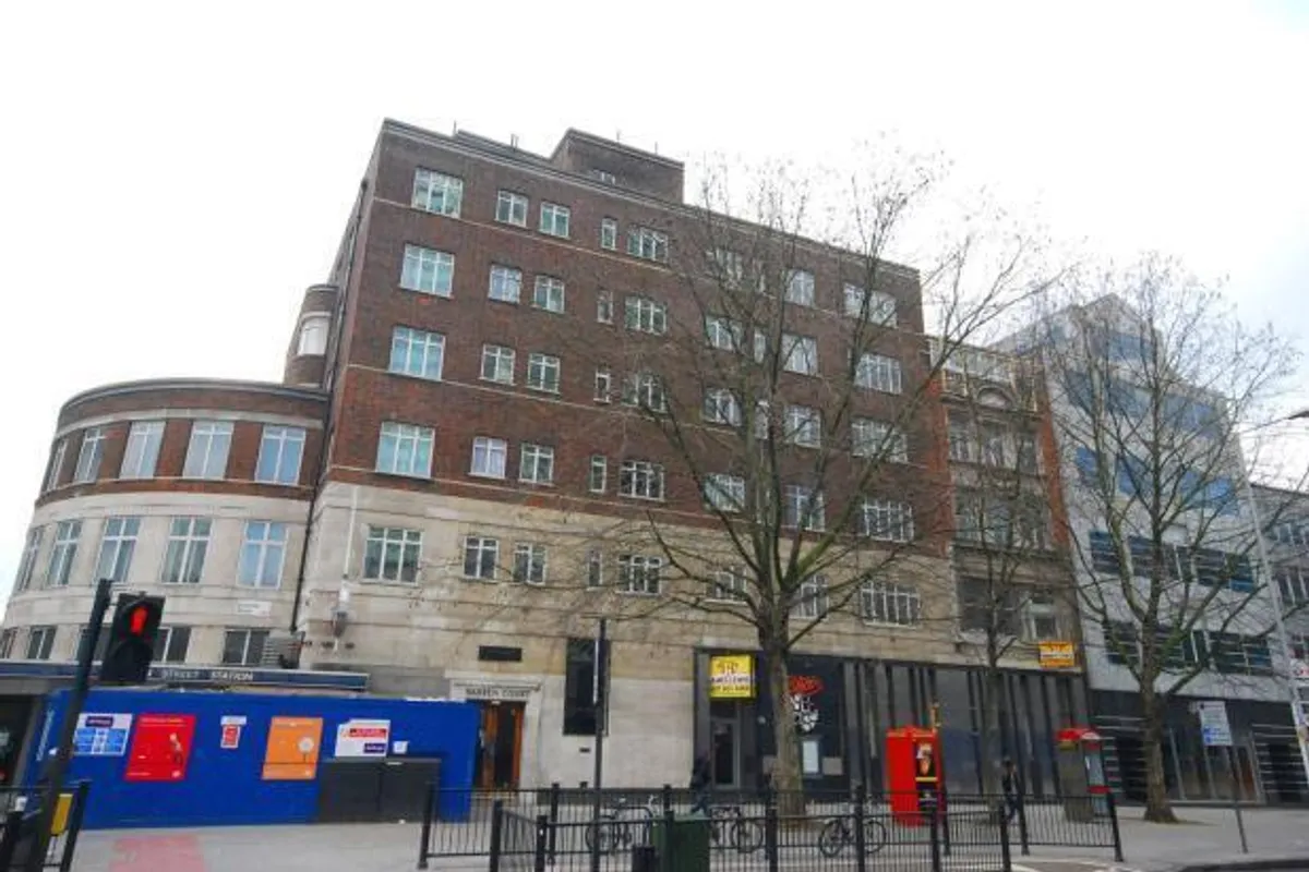 Flat Warren Street in Greater London