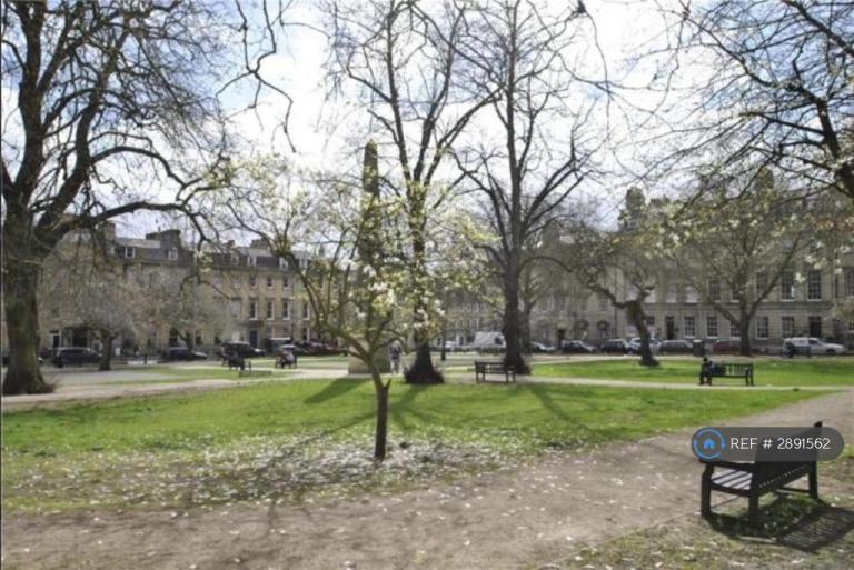 Flat Barton Buildings in Bath