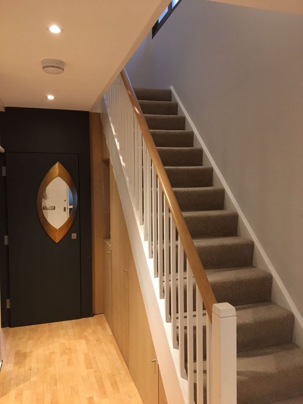 Flat Ann Lane in Greater London