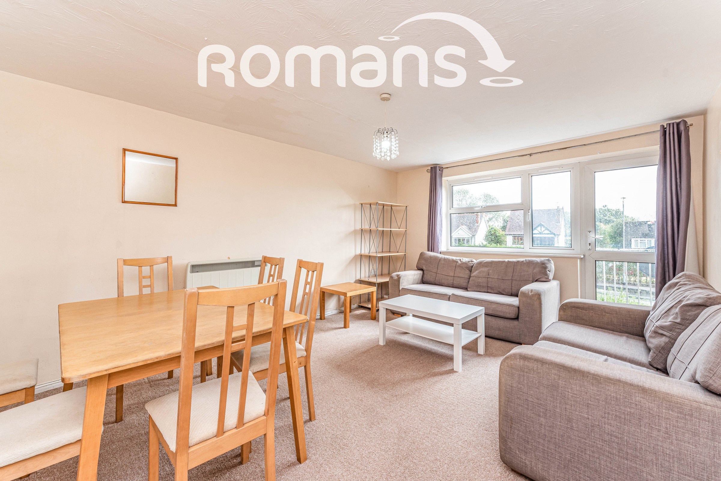 Flat Langdale Gardens in Earley