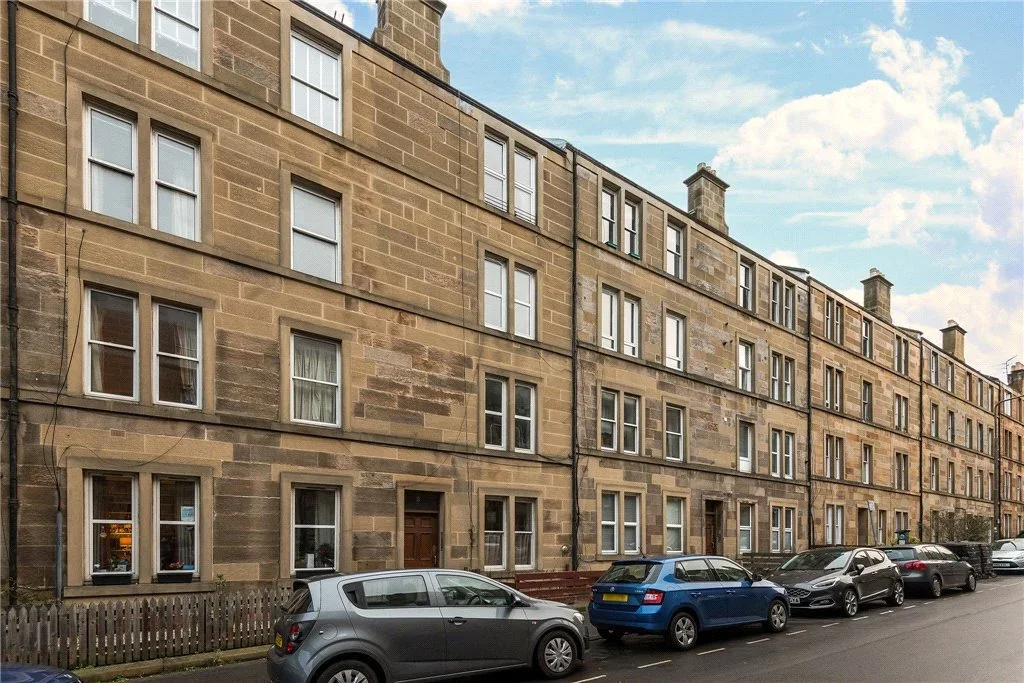 Flat Caledonian Road in City of Edinburgh