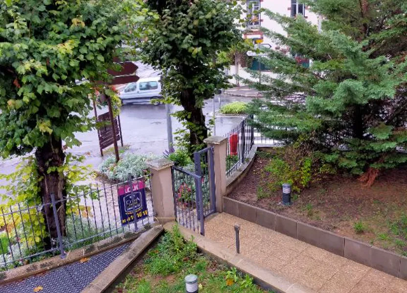 Flat Rue de la Haute Bercelle in Fontainebleau
