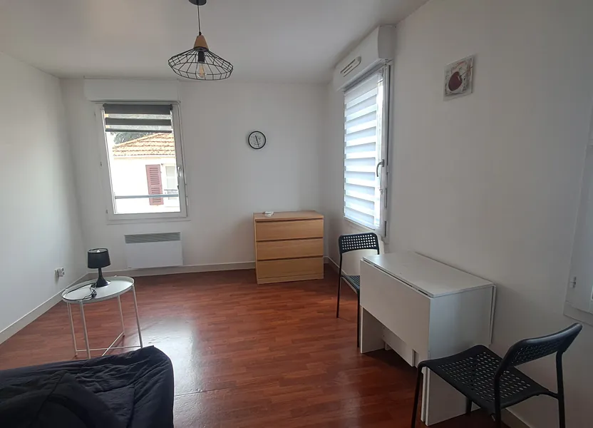 Appartement Rue de la Haute Bercelle à Fontainebleau