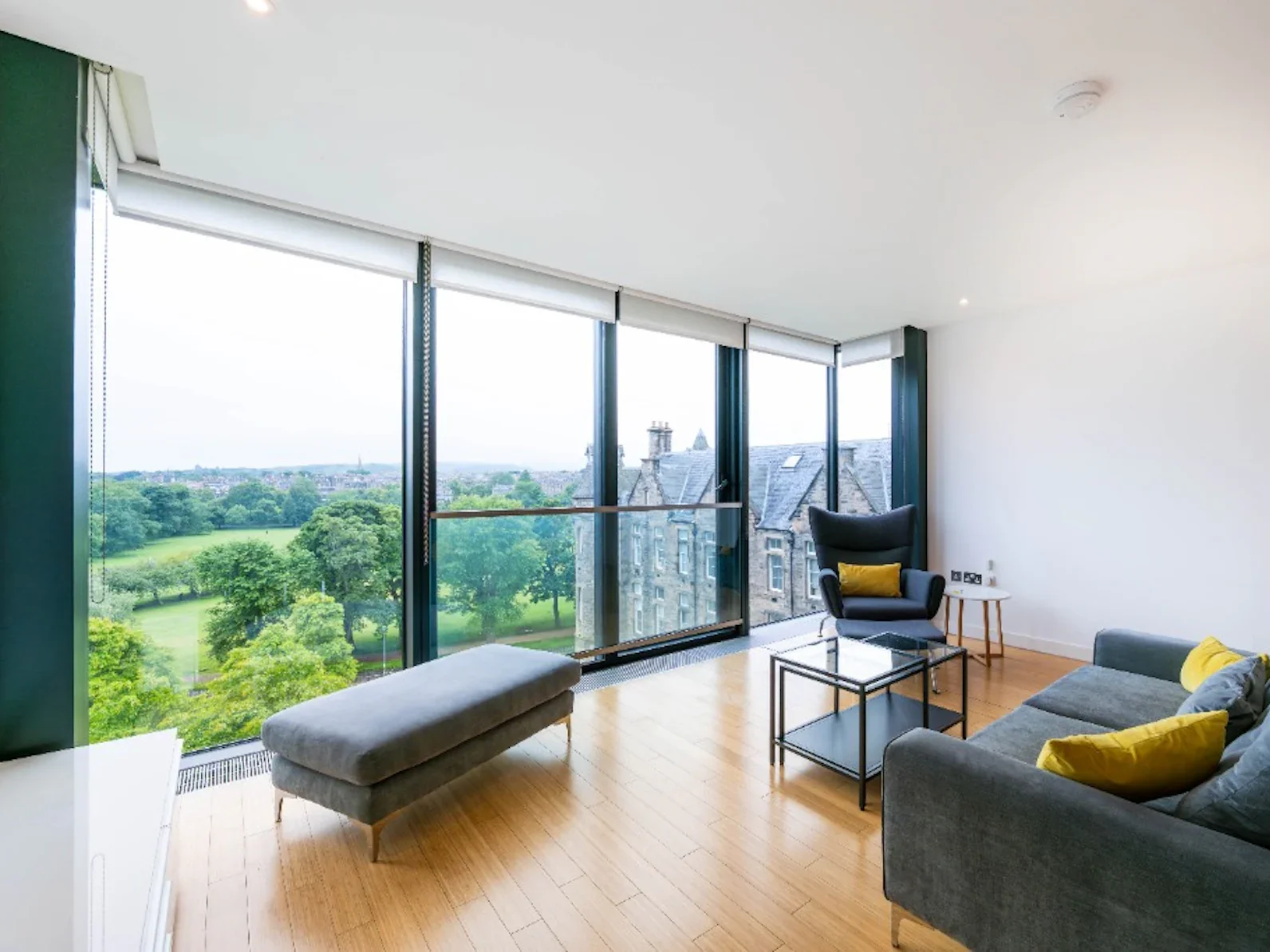Flat Simpson Loan in City of Edinburgh