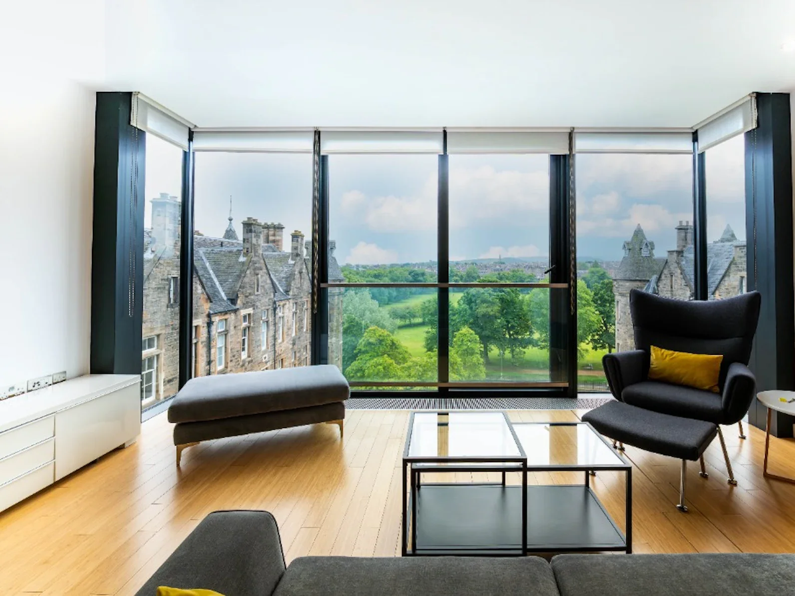 Flat Simpson Loan in City of Edinburgh