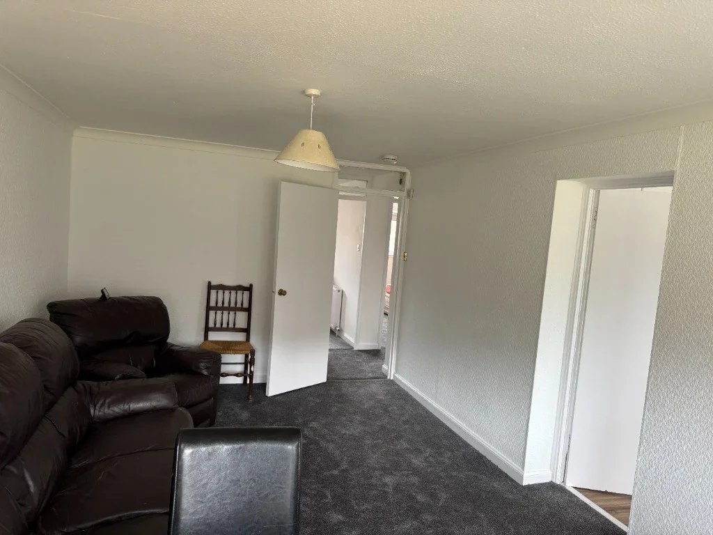 Flat Stenhouse Street West in City of Edinburgh