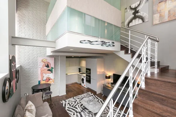 Flat Stukeley Street in London