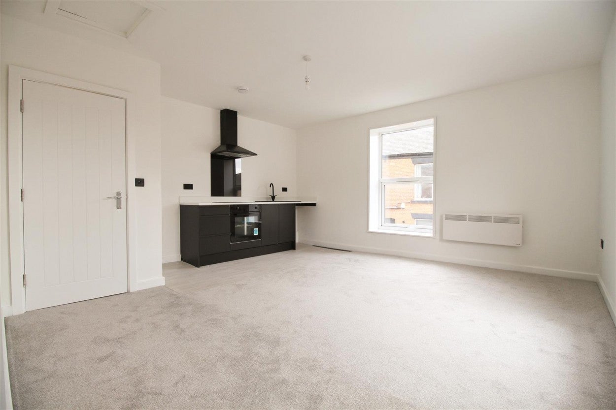 Flat Danty Street in Tameside