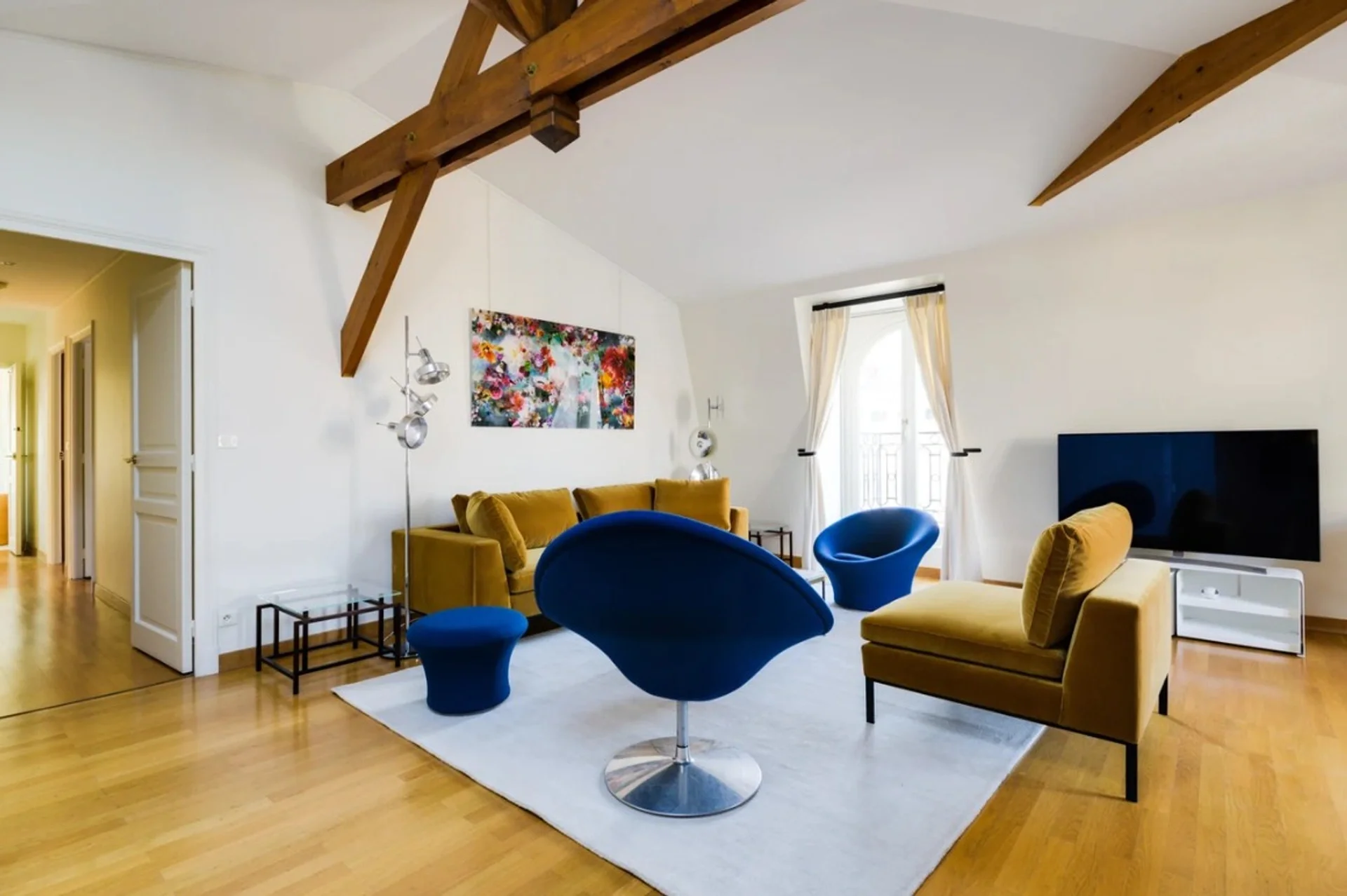 Appartement Rue Jean de La Fontaine à Paris