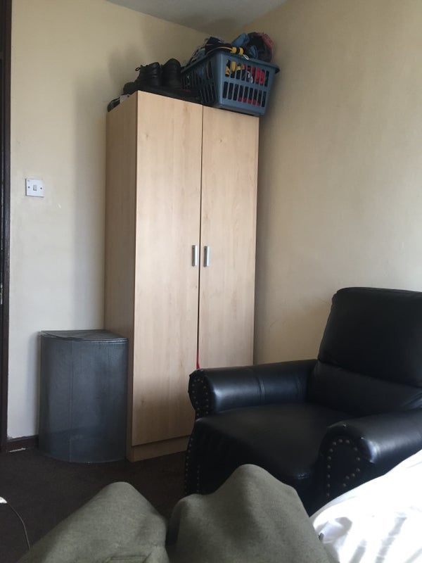 Room Hampson Way in Greater London