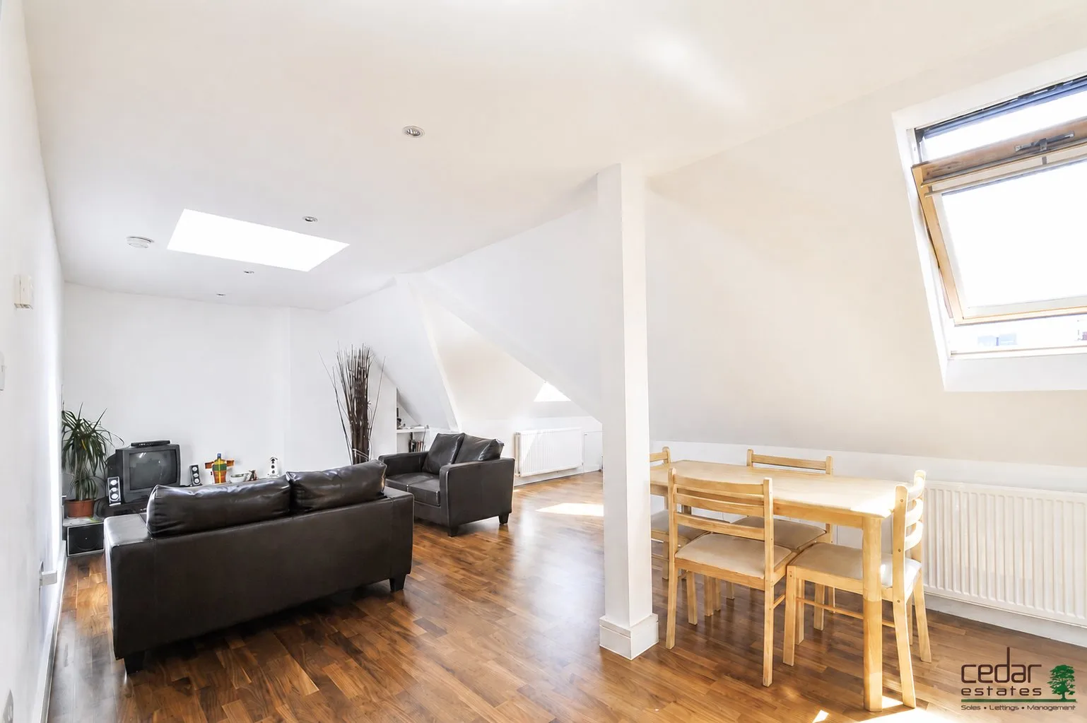 House Canfield Gardens in Greater London